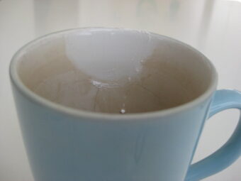 How to Remove Coffee and Tea Stains from Cups